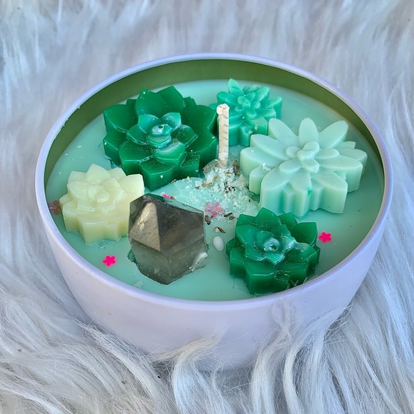 Succulent Garden Terrarium Candle with Smokey Quartz Crystal - Picture 5 of 8